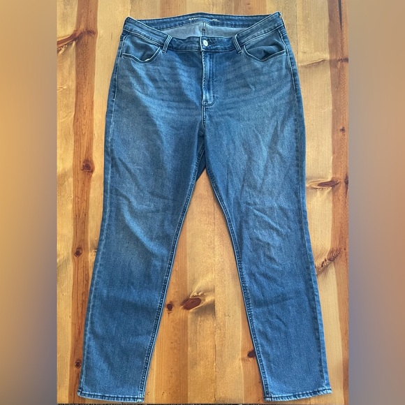 🟥 SOLD - Picture 2 of 7